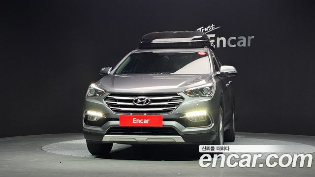 Hyundai Santafe 2016 — photo 3