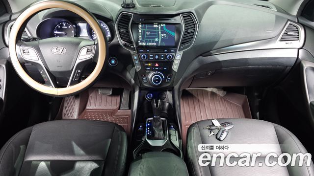 Hyundai Santafe 2016 — photo 7