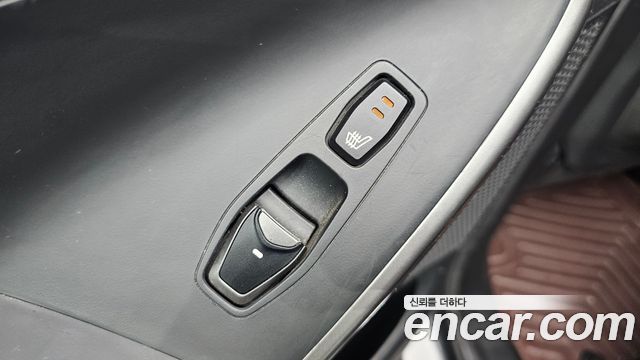 Hyundai Santafe 2016 — photo 17