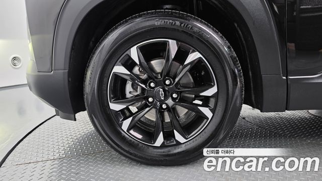 Chevrolet Korea Trailblazer 2022 — photo 5