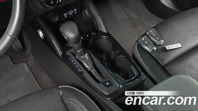 Chevrolet Korea Trailblazer 2022 — photo 12