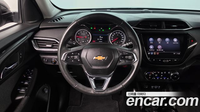 Chevrolet Korea Trailblazer 2022 — photo 19