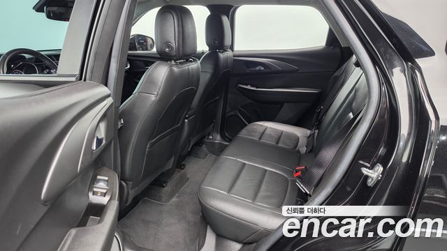 Chevrolet Korea Trailblazer 2022 — photo 16