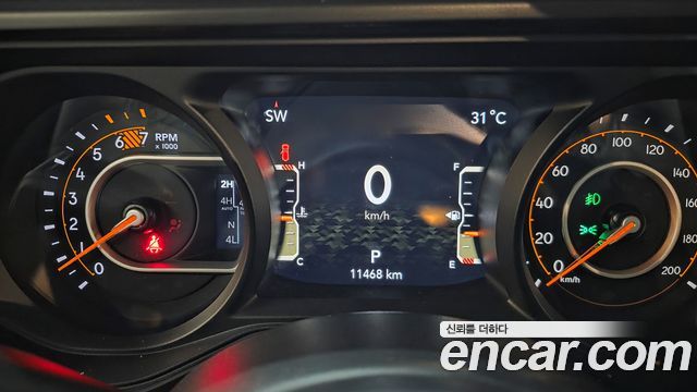 Jeep Wrangler 2025 — photo 10