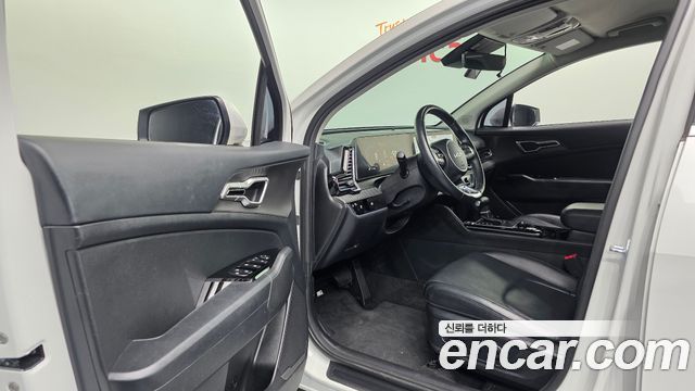 Kia Sportage 2023 — photo 13