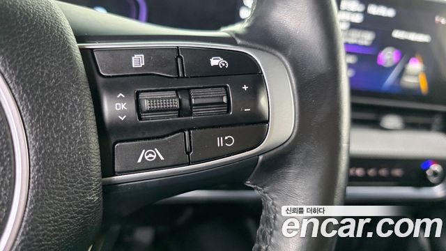 Kia Sportage 2023 — photo 25