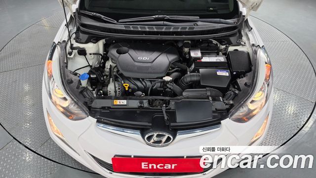 Hyundai AVANTE 2014 — photo 6