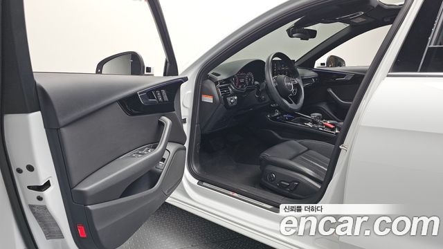 Audi A4 2020 — photo 10