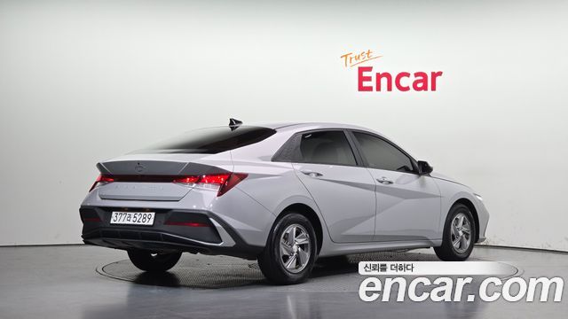 Hyundai AVANTE 2024 — photo 2