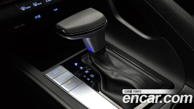 Hyundai AVANTE 2024 — photo 12