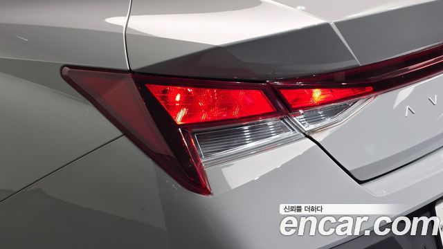 Hyundai AVANTE 2024 — photo 9