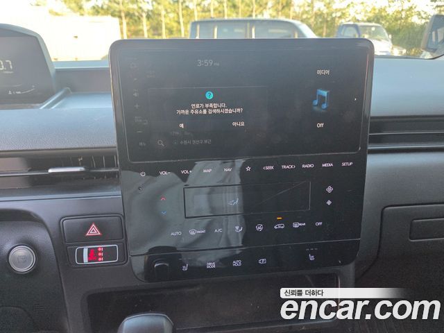 Hyundai Staria 2023 — photo 6