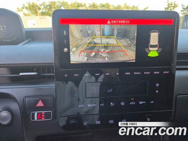 Hyundai Staria 2023 — photo 7