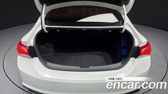 Chevrolet Korea Malibu 2019 — photo 26