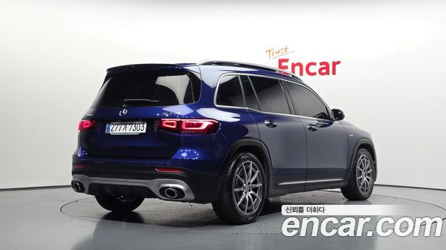 Mercedes-Benz GLB-Class 2023 — photo 2