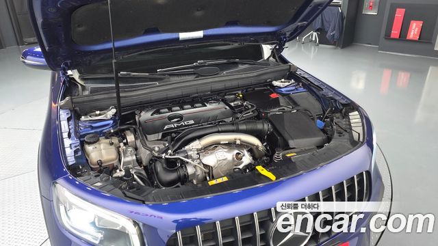 Mercedes-Benz GLB-Class 2023 — photo 6