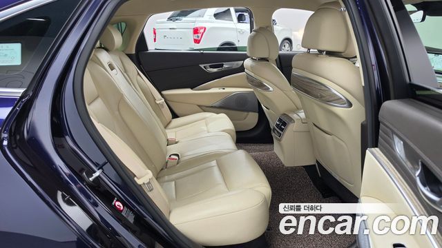 Kia K9 2022 — photo 17