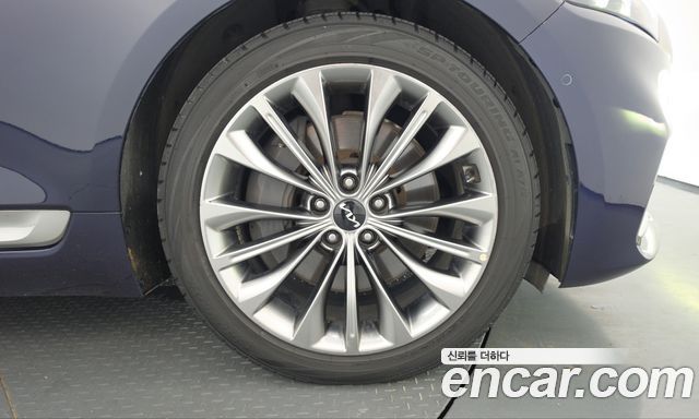 Kia K9 2022 — photo 7