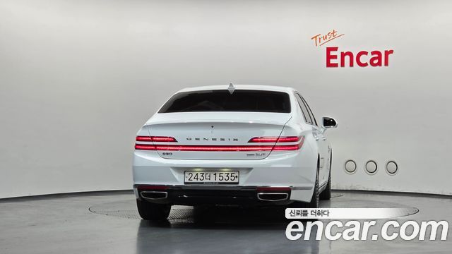 Genesis G90 2019 — photo 4