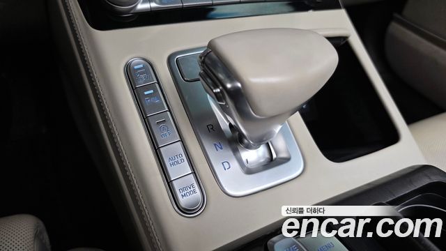 Genesis G90 2019 — photo 9