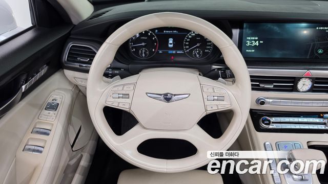 Genesis G90 2019 — photo 13