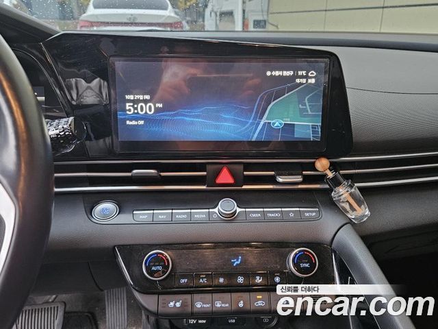Hyundai AVANTE 2023 — photo 8