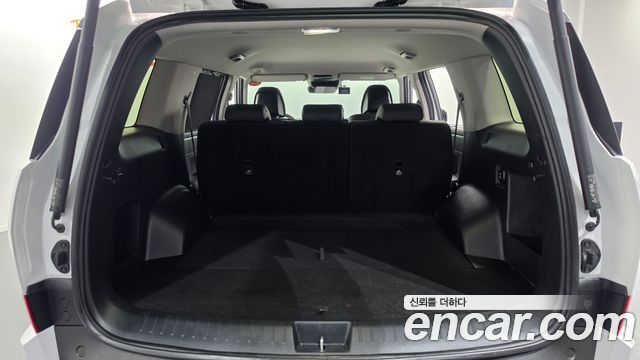 Hyundai Santafe 2024 — photo 17