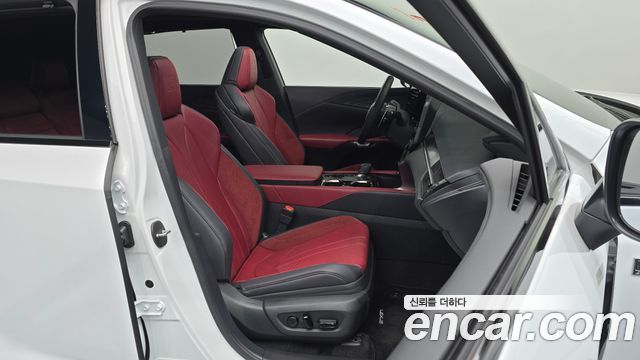 Lexus RX 2025 — photo 16