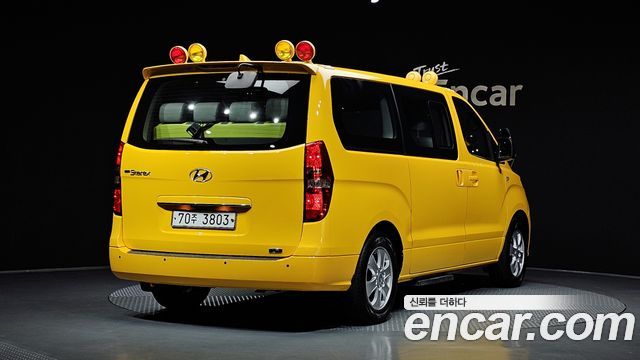 Hyundai Starex 2020 — photo 2