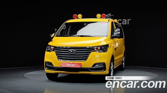 Hyundai Starex 2020 — photo 3