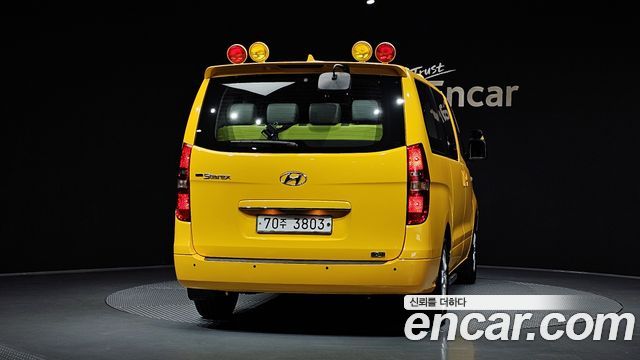 Hyundai Starex 2020 — photo 4