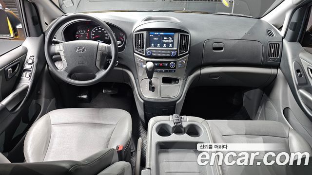 Hyundai Starex 2020 — photo 10