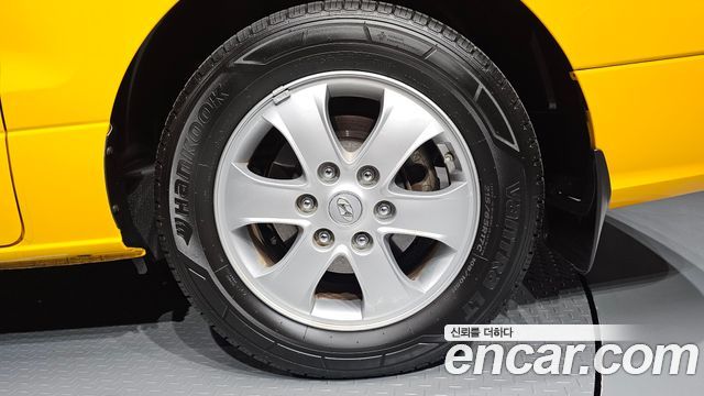 Hyundai Starex 2020 — photo 7