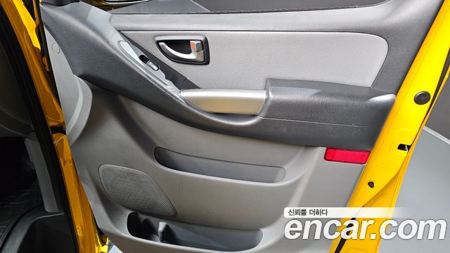 Hyundai Starex 2020 — photo 15