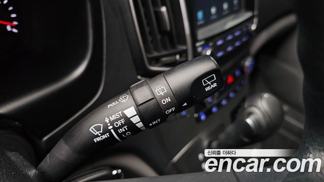 Hyundai Starex 2020 — photo 32