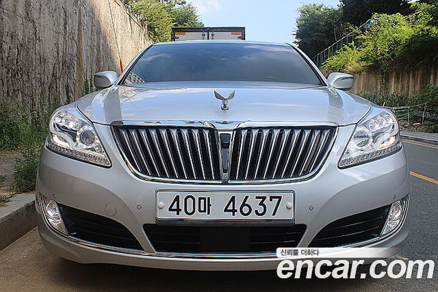 Hyundai Equus 2015 — photo 1