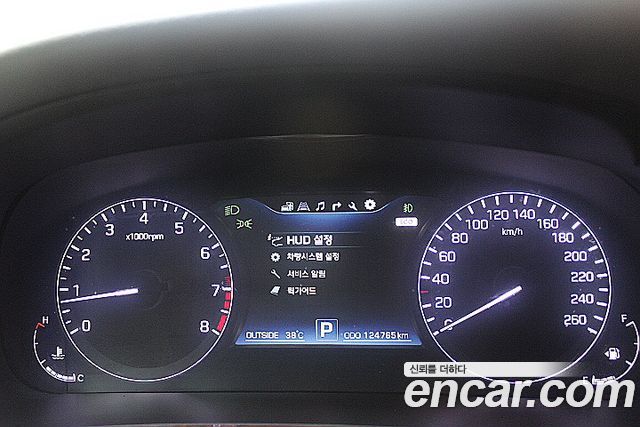 Hyundai Equus 2015 — photo 8