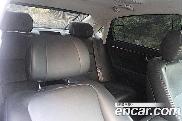 Hyundai Equus 2015 — photo 16