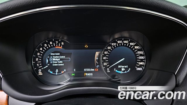 Lincoln MKC 2019 — photo 8