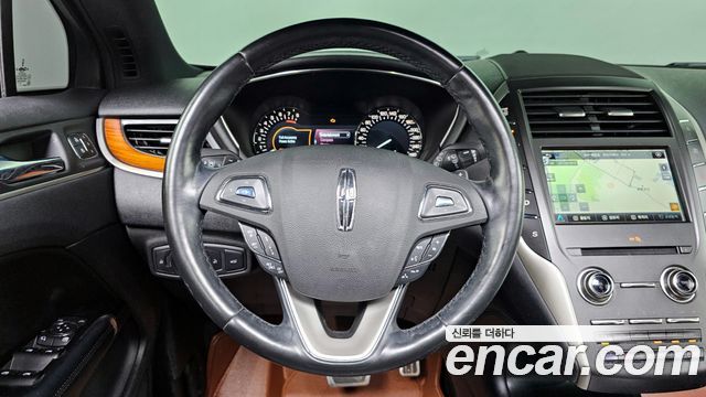 Lincoln MKC 2019 — photo 13