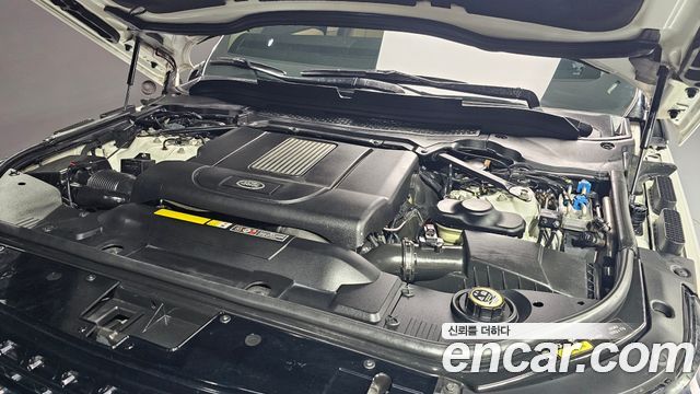 Land Rover Range Rover 2016 — photo 6