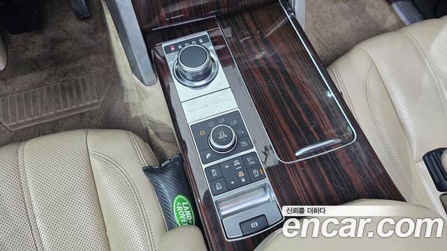 Land Rover Range Rover 2016 — photo 9