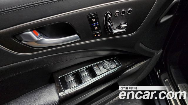 Kia K9 2014 — photo 17