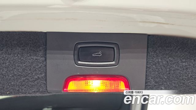 Porsche Cayenne 2015 — photo 19