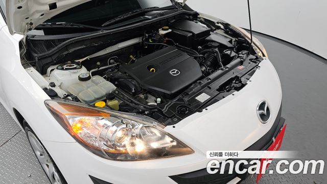 Mazda Mazda 3 2011 — photo 6