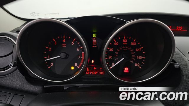 Mazda Mazda 3 2011 — photo 8