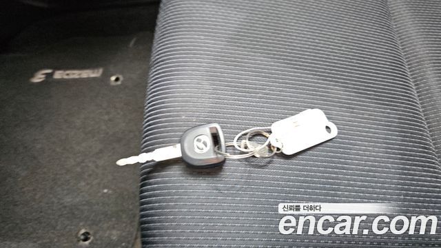 Mazda Mazda 3 2011 — photo 19