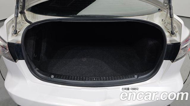 Mazda Mazda 3 2011 — photo 20
