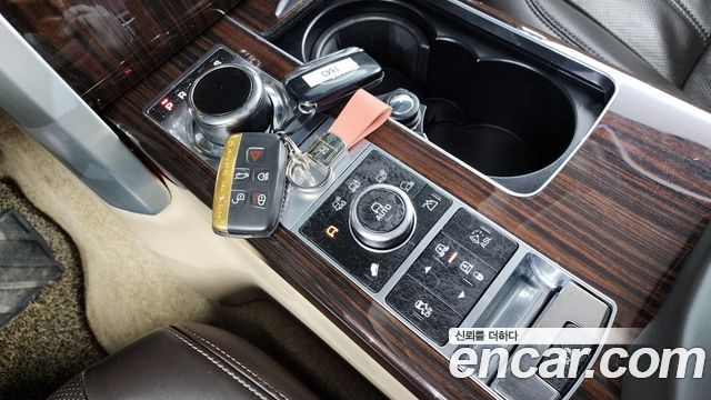 Land Rover Range Rover 2014 — photo 9