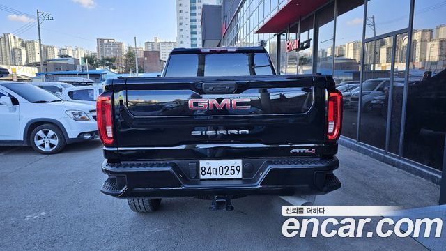 GMC Sierra 2021 — photo 4